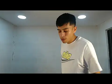 danielitopapuu online show from September 23, 10:53 pm