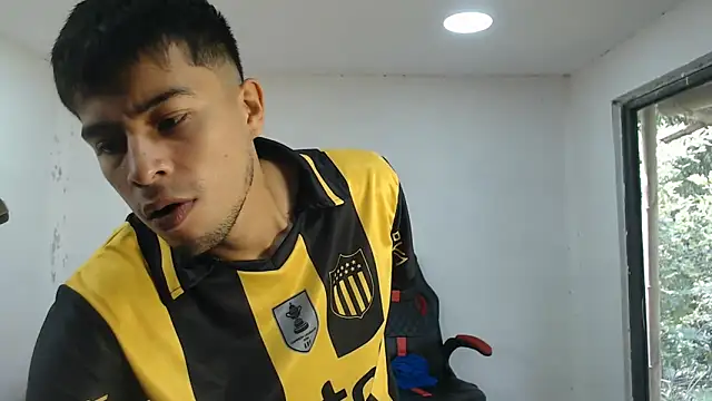 danielitopapuu online show from September 19, 2:17 pm