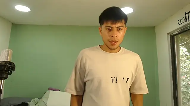 danielitopapuu online show from January 5, 5:27 pm