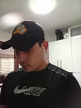 Zordomud0 online show from February 24, 4:30 pm