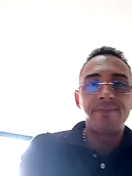 paisa233 online show from November 6, 6:33 pm