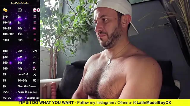 arielenbsas online show from March 7, 7:05 pm