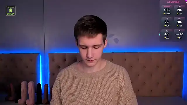 MarkGWalker online show from December 4, 10:35 am