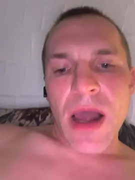 AttractiveSilk5 online show from December 15, 11:13 pm