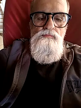 Btead online show from April 21, 1:50 pm