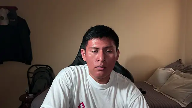 JoshuaTls08 online show from January 20, 10:15 pm