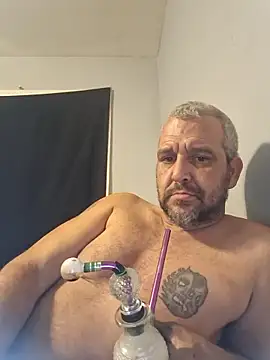 silkstroker6981 online show from January 13, 10:41 am