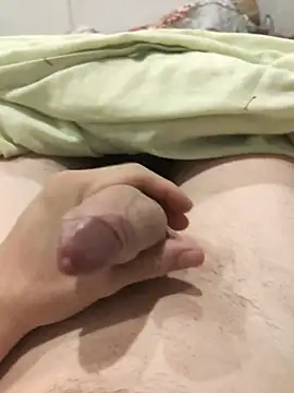 Snapshot of Bemgalado chatting on September 15, 11:17 pm Bemgalado online show from September 15, 11:17 pm