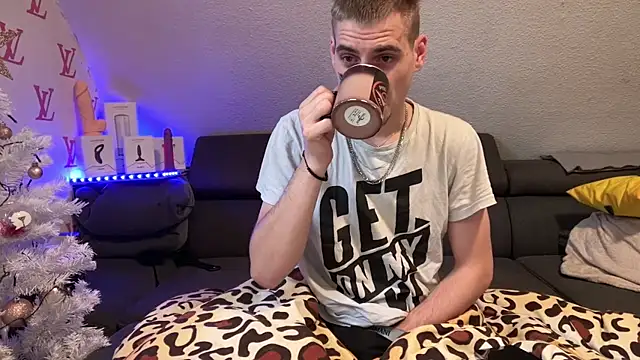 Cookieboy88 online show from November 15, 8:38 am