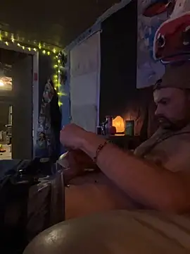 spundaddylive online show from October 31, 11:41 pm