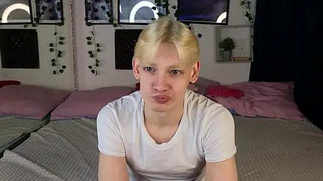 Nick Win online show from January 29, 10:37 am