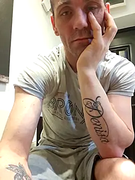 Aian09 online show from March 4, 4:30 pm