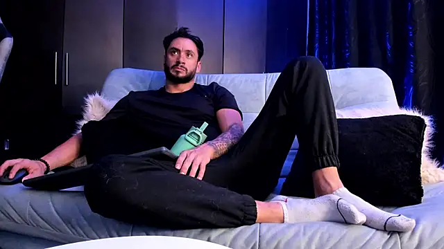sergi mancini 11 online show from May 30, 11:49 pm