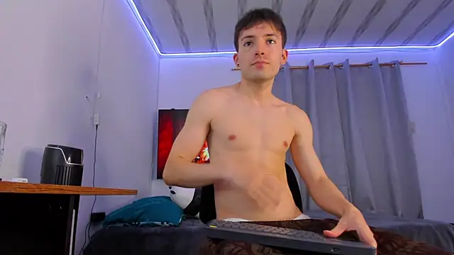 bower and colucci online show from April 5, 11:01 pm