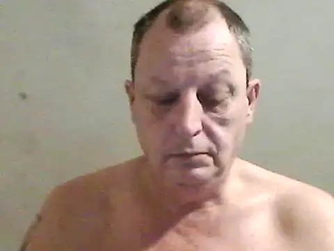 chubbybear2cum online show from December 26, 9:11 am