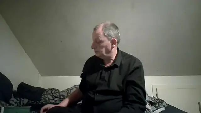 chubbybear2cum online show from March 15, 3:47 am