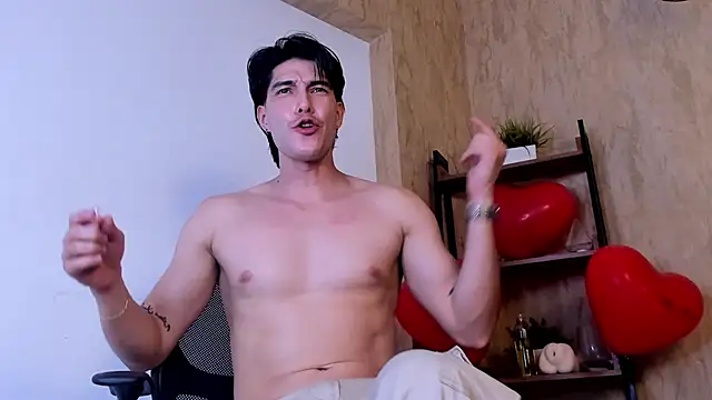 Karimferrer online show from February 15, 8:45 am