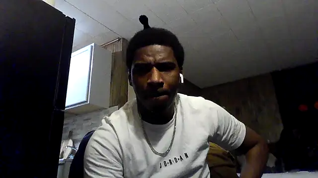 007Giovani online show from January 16, 12:35 am