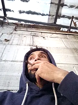 weedmanhot28 online show from October 23, 10:46 pm