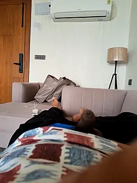 143n143143 online show from November 20, 10:47 am