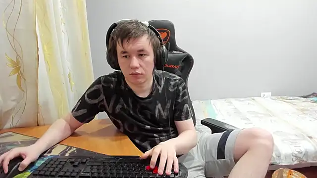 iliaskrislove online show from February 9, 12:59 am