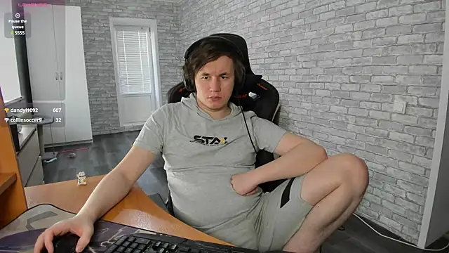 iliaskrislove online show from January 25, 8:00 am