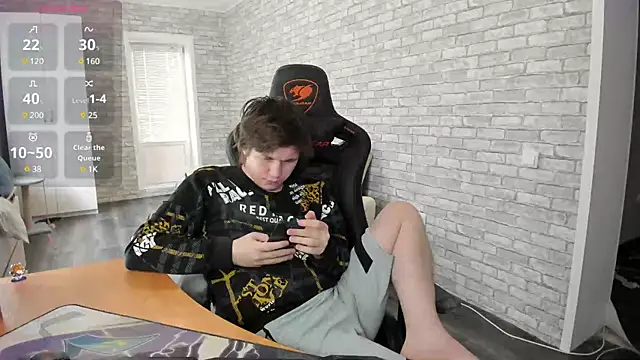 iliaskrislove online show from March 16, 7:26 am