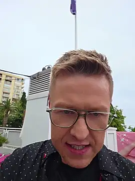 Fuc71 online show from April 23, 5:59 pm