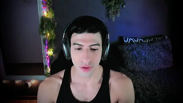 newjeff online show from February 14, 11:00 pm