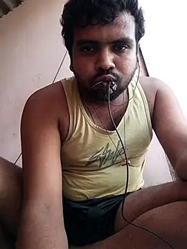 Snapshot of MeFeellove chatting on October 6, 8:41 am MeFeellove online show from October 6, 8:41 am