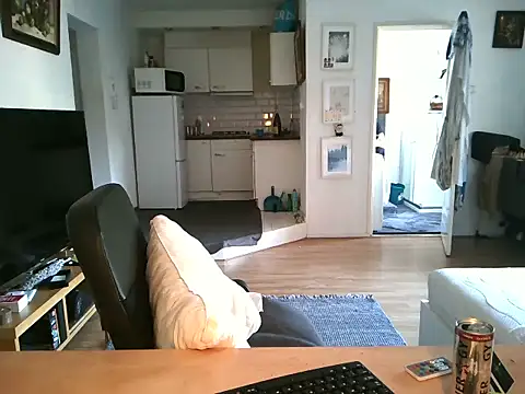 mihaimichael online show from May 28, 12:36 pm
