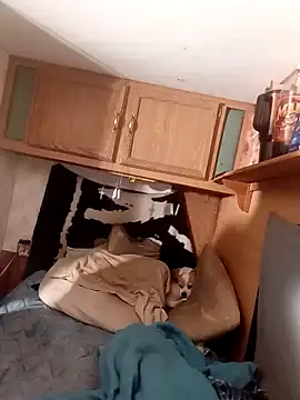 Snapshot of tjmacksjr chatting on December 23, 3:29 am tjmacksjr online show from December 23, 3:29 am