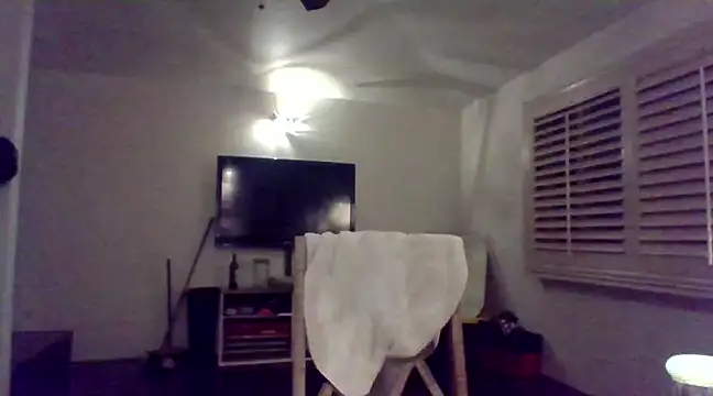 tengocanicas online show from January 4, 8:28 am