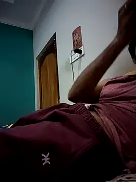 hairy gun online show from December 4, 11:02 pm