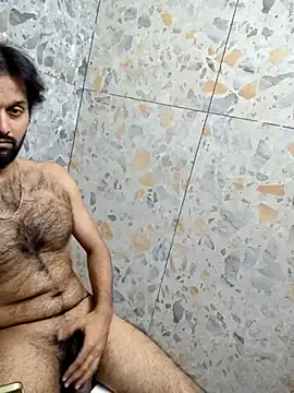 hairy gun online show from March 15, 1:40 pm