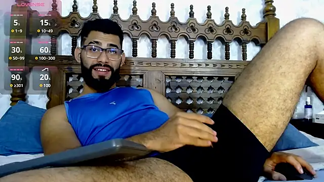 MattewRey online show from December 9, 9:33 pm