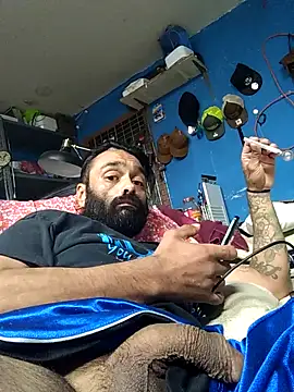 C8L3U online show from September 9, 9:09 am