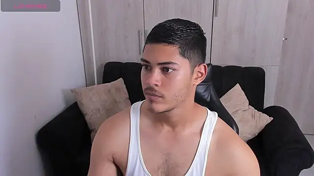 Snapshot of Iamdylan777 chatting on September 14, 5:04 pm Iamdylan777 online show from September 14, 5:04 pm