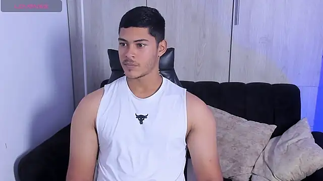Snapshot of Iamdylan777 chatting on September 15, 5:14 pm Iamdylan777 online show from September 15, 5:14 pm