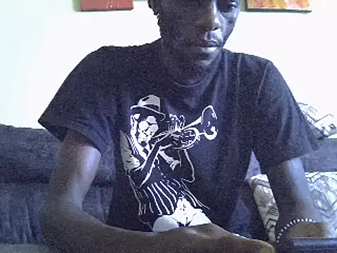 Delicious-D online show from December 19, 7:07 am