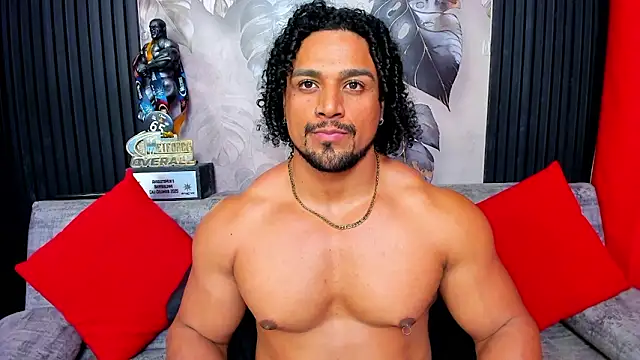 MikeEstevess online show from March 2, 5:08 am