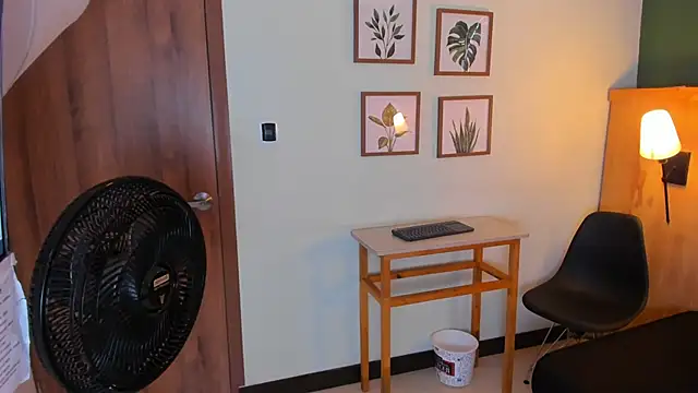 jacob-coper online show from February 22, 3:01 am