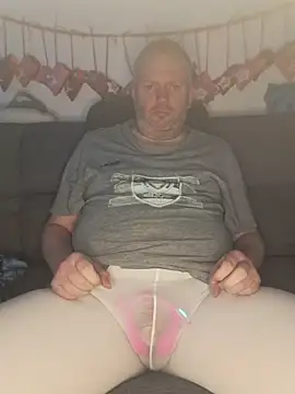 ShyBoy1982 online show from November 30, 1:07 am