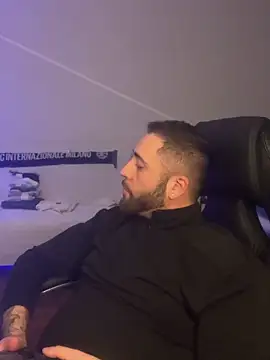 1ninefellababy online show from December 4, 5:53 pm