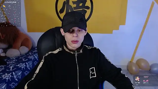 Matthew Boy  online show from February 2, 4:48 am