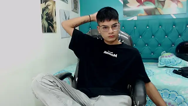 Noha scott online show from February 2, 11:11 pm