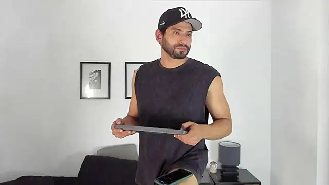 Snapshot of Dereck_vega chatting on September 25, 10:30 pm Dereck vega online show from September 25, 10:30 pm