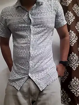 Guyinshortss online show from September 26, 8:39 pm