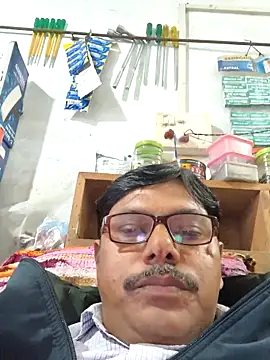 Srmotrs online show from December 21, 11:51 am