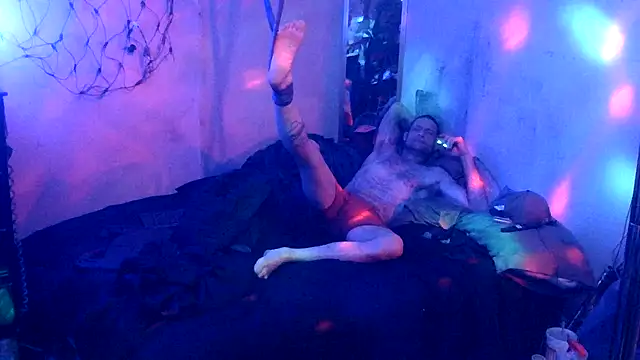 TheOneYouLove69 online show from April 21, 3:13 am